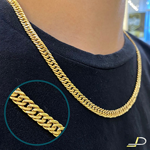 Variedade nas malhas das Correntes em Ouro 18k desde as mais diferenciadas até as tradicionais e padrões, tanto para o publico feminimo como o masculino